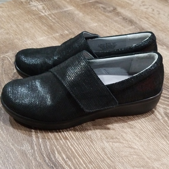alegria black nursing shoes